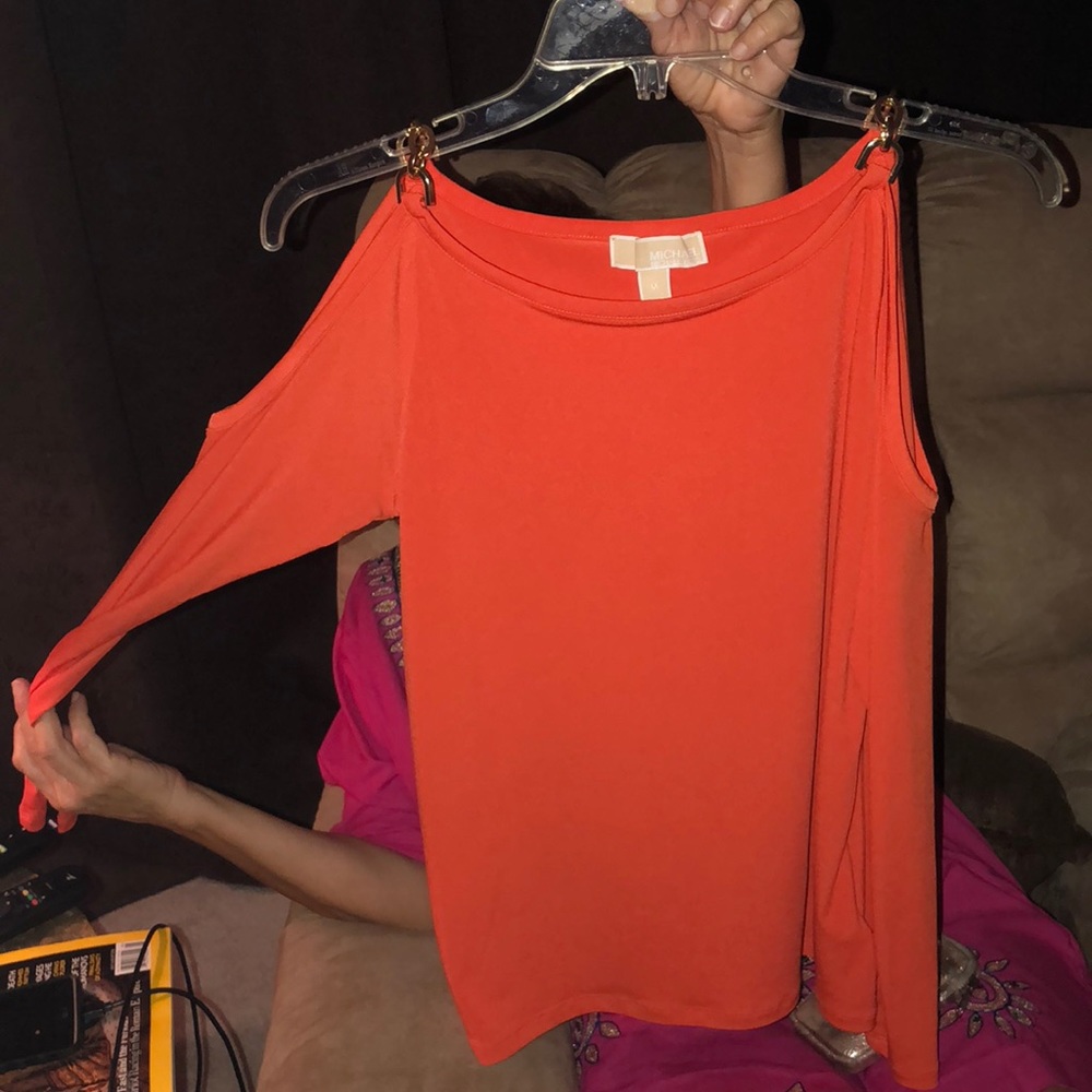 Michael Kors size M orange chain shirt hardly worn